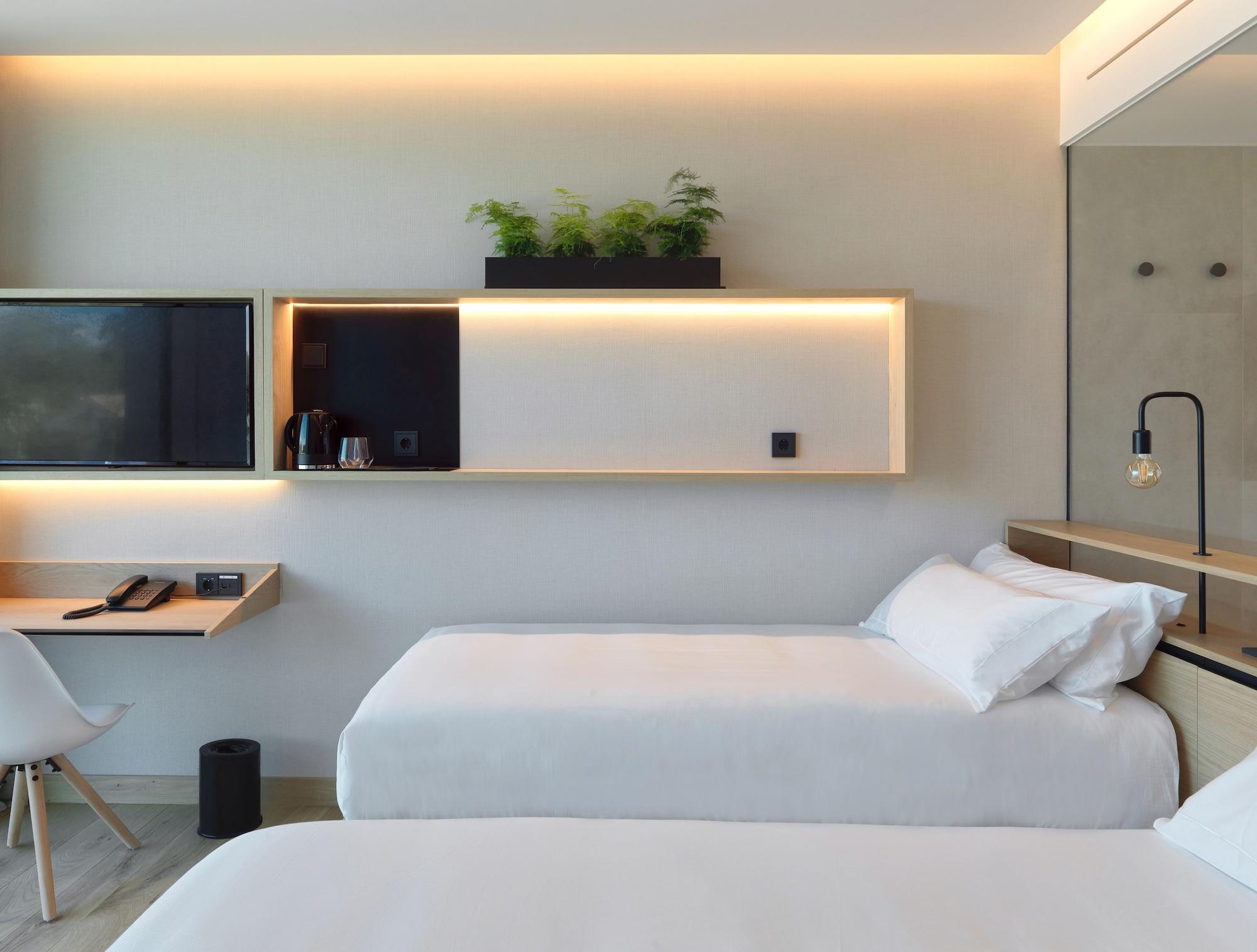 Noa Boutique Hotel Santa Cruz de Oleiros Luaran gambar
