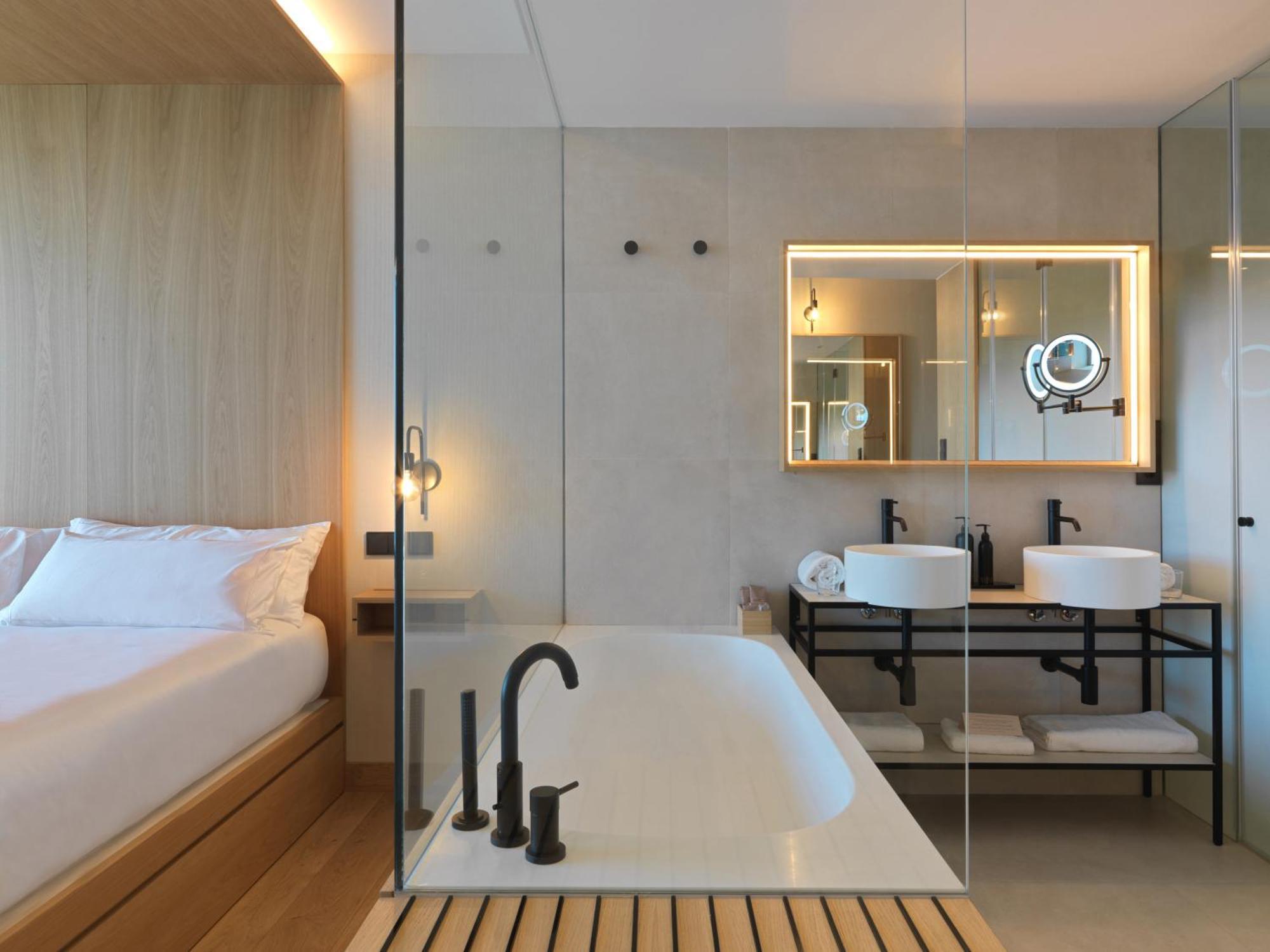 Noa Boutique Hotel Santa Cruz de Oleiros Luaran gambar